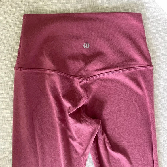 LULULEMON Align Crop *21" Nulu High Rise Yoga Leggings  So Merlot Size 4 - Picture 7 of 13